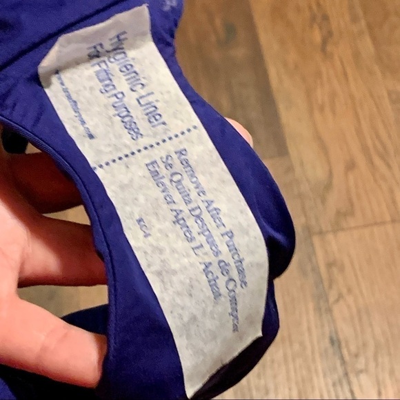 𝅺TRINA TURK royal blue swimsuit. Size 0 - Picture 9 of 10